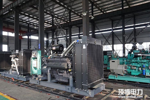  广西顶博发电机组制造维修工具之一万能表