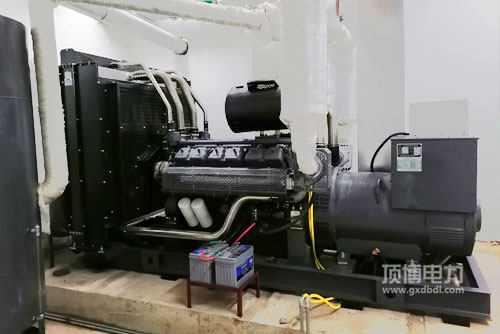 康明斯发电机厂家分析广西顶博发电机组制造消音降噪解决办法