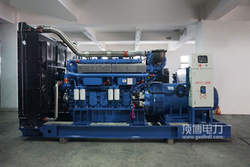 哪些错误操作造成广西顶博发电机组制造柴油滤清器不起作用