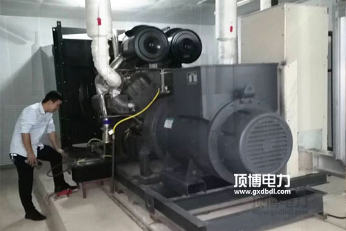 广西顶博发电机组制造配三种消声器